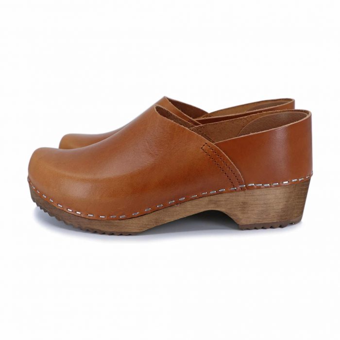 foto04a SNÖ Holz Clogs Sommer & Winter flach cognac – Bild 1