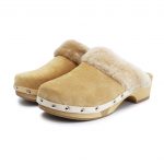 CLARA Holz Clogs mit flexibler Sohle flach und Fell beige – Bild 2