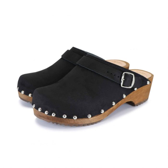 170 suede black studs 2 LYCKA Holz Clogs flach mit Nieten schwarz suede – Bild 3
