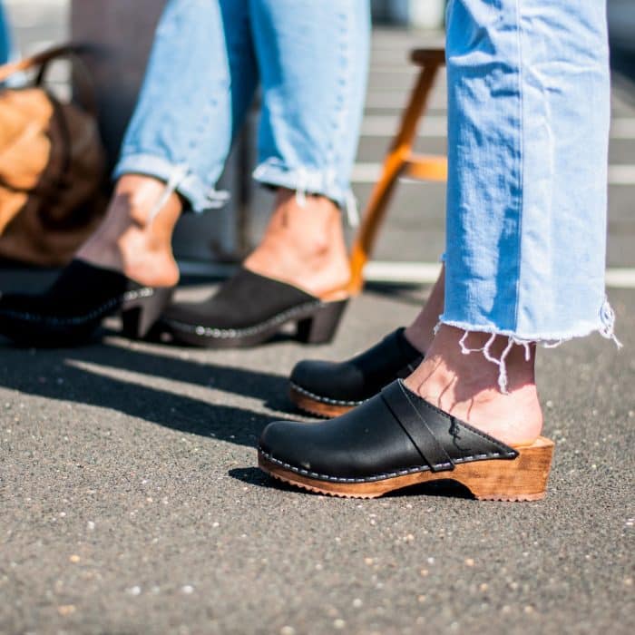 LYCKA Holz Clogs flach onyx schwarz – Bild 3