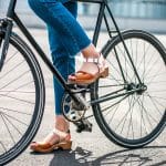 MILA Holz Clogs Sandale flach cognac rose – Bild 3