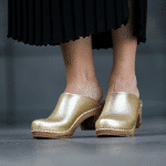 LIV Holz Clogs mit Absatz champagner golden – Bild 3