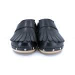 FRANGY Holz Clogs mit flexibler Sohle schwarz mit Fransen und Nieten – Bild 3