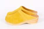 Lena Gelb Holz Clogs Veloursleder