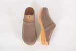 Lena Taupe Holz Clogs Veloursleder – Bild 5