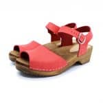 MILA Holz Clogs Sandale flach Korall-Rot suede – Bild 3
